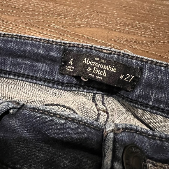Abercrombie & Fitch Jeans Size 4 Mid Rise Skinny - Picture 4 of 6